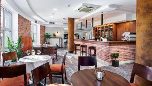 Restoran ili drugo mesto za obedovanje u objektu Hotel Anton by DNS