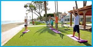 Hosté ubytování Poseidonia Beach Hotel
