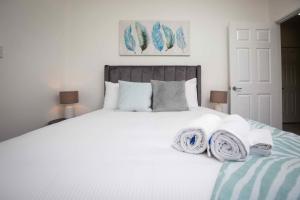 Postel nebo postele na pokoji v ubytování Redims Hill Cottage