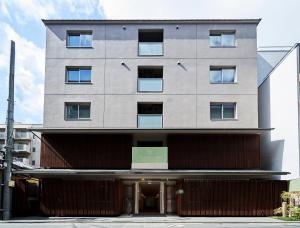Gedung tempat hotel berlokasi