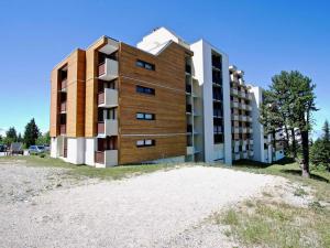 Foto da galeria de Studio Chamrousse, 1 pièce, 4 personnes - FR-1-340-199 em Chamrousse