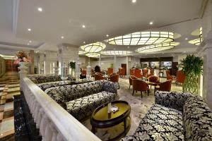 Posezení v ubytování Sofis Jinyuan Hotel