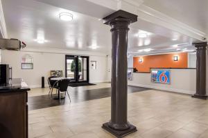 The lobby or reception area at Motel 6-North Little Rock, AR - McCain