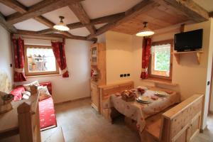 Gallery image of Chalet Pian in Campitello di Fassa