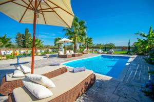 Bazén v ubytování Zante Sunny Villa II nebo v jeho okolí
