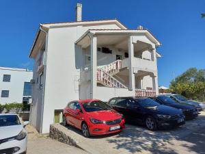 Budova, v ktorej sa apartmán nachádza
