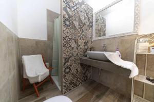 Koupelna v ubytování Villa Salux by HDSalento + 15 fotografií