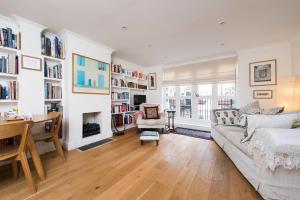 Gallery image of Lovely 2 Bedroom Family Home near Tower Bridge in London