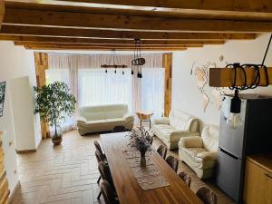 Posezení v ubytování Rest House 6A