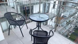 Fotografia z galérie ubytovania Comfortable 1-room apartment close to the center vo Varšave