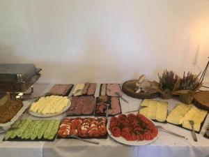 Jedzenie w hostelu lub w pobliżu