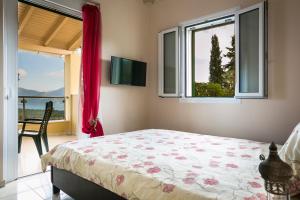 A television and/or entertainment centre at Villa Inspiration