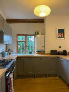 Kingpost - 3 bedroom Apartment in Sandwich