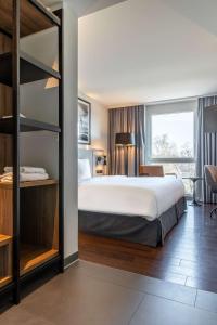 Легло или легла в стая в Radisson Hotel Zurich Airport