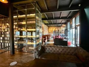 Posezení v ubytování Gudauri Loft Hotel