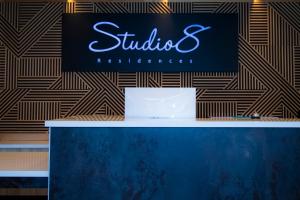 Certifikát, hodnocení, plakát nebo jiný dokument vystavený v ubytování Studio 8 Residences - Adults Only