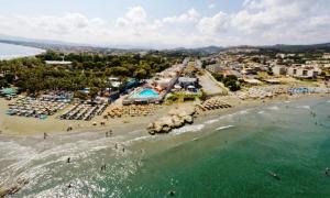 Gallery image of Chrispy Beach Resort, Agia Marina in Agia Marina Nea Kydonias