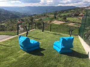Uma vista geral da montanha ou uma vista da montanha a partir da casa de férias