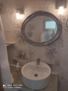 A bathroom at Lucas B Panorama