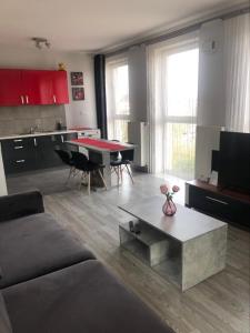 Zdjęcie z galerii obiektu Apartament Metropolia typu deluxe w Warszawie