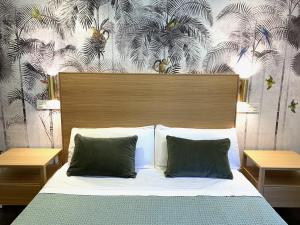Postel nebo postele na pokoji v ubytování Emérita Luxury Home
