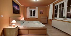Postel nebo postele na pokoji v ubytování Kukoricza Hacienda