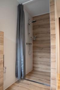 Kylpyhuone majoituspaikassa Welgedacht