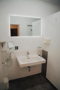 Koupelna v ubytování Hotel Restaurant DAS RÖSSL