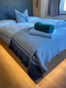 Postel nebo postele na pokoji v ubytování Tiroler Alpblick Appartements