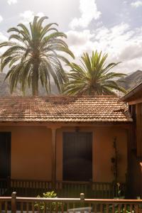 The building in which the holiday home is located