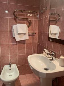 Ένα μπάνιο στο Візит