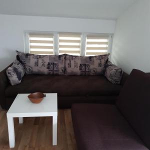 Istumisnurk majutusasutuses Apartmani Vukmanović