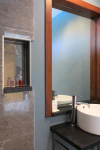 Tea Tree Boutique Resort的一间浴室