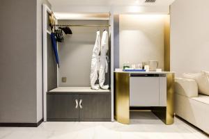 Fotografie z fotogalerie ubytování Kuanrong Suites Hotel Liangjiang love sea shopping park v destinaci Čchung-čching