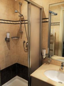 Koupelna v ubytování Hotel La Noce