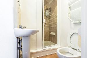 Bagno di The Olde Forge Hotel
