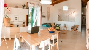 A seating area at Finca Los Llanitos