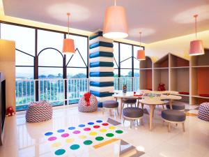 Area soggiorno di ibis Styles Bandung Grand Central
