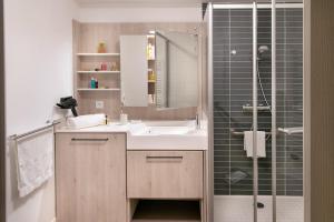 Et badeværelse på Domitys Ker Madiou + 15 billeder