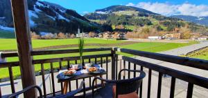 Nespecifikovaný výhled na hory nebo výhled na hory při pohledu z bed and breakfast