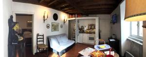 A bed or beds in a room at Indimenticabili VACANZE ROMANE nel cuore della città