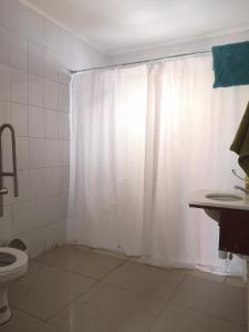 Um banheiro em Hostal Vitalia