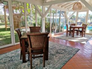 Duna Parque Beach Club - Duna Parque Resorts & Hotels的庭院或其他户外区域