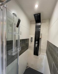 Vonios kambarys apgyvendinimo įstaigoje "Les Chaillottes"