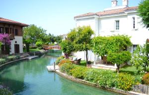 Zahrada ubytování Portvillas by Villa Safiya