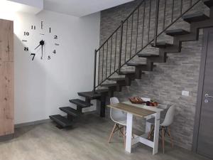Zdjęcie z galerii obiektu Nuovissimo appartamento indipendente al centro !! w Katanii