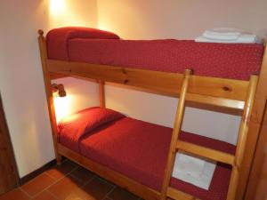 Narivoodi või narivoodid majutusasutuse Appartamento Cervinia 2 toas