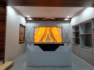 Fotografie z fotogalerie ubytování Hotel Shri Anand Dham, Nathdwara - 125 Meters away from the temple v destinaci Nathdwara + 29 fotografií