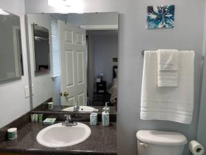 Ảnh trong thư viện ảnh của Cheerful 3-bedrooms with free parking on premises ở Tallahassee