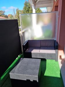 Posezení v ubytování Superbe appartement avec balcon et Jaccuzzi !